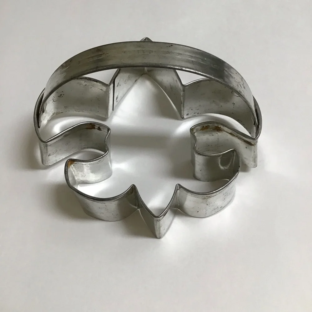 Boy Scout Emblem Metal Cookie Cutter w/Handle Biscuits Crafts Fleur De Lis 4x4”